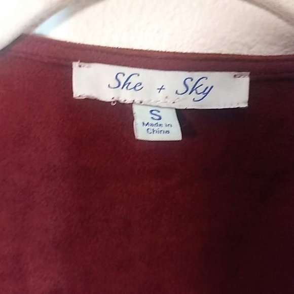 She & Sky Red Faux Suede Open Face Cardigan S - Picture 4 of 4